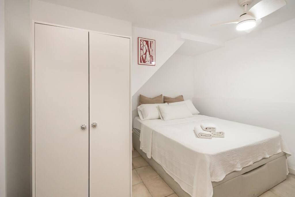 Madriz Apartamento Apartment Exterior photo
