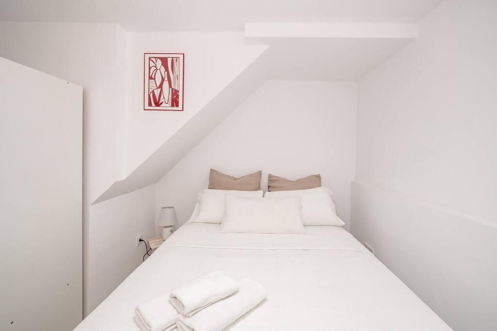 Madriz Apartamento Apartment Exterior photo
